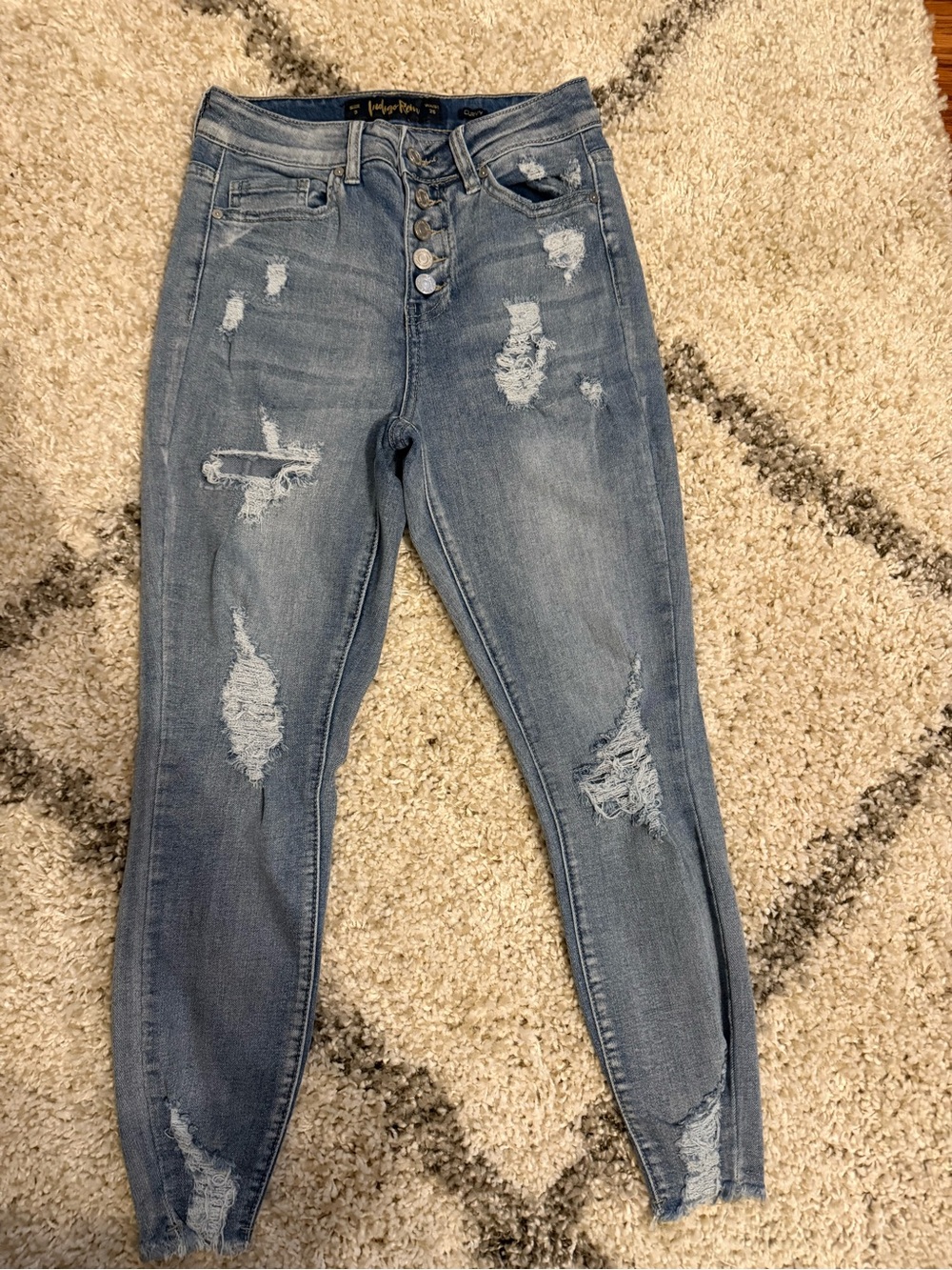 Reign Distressed Light Blue Skinny Jeans with Button Fly Size 3